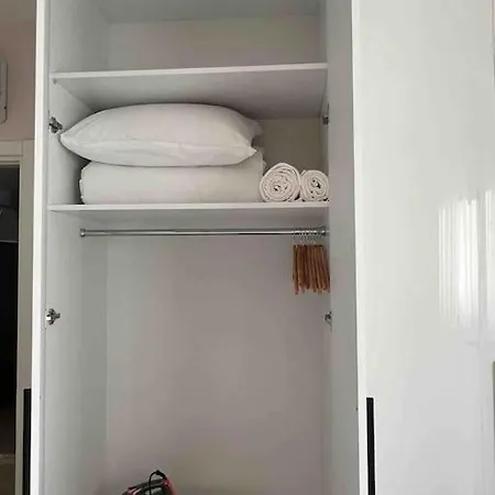 Travelexpress Market Apartment Tirana